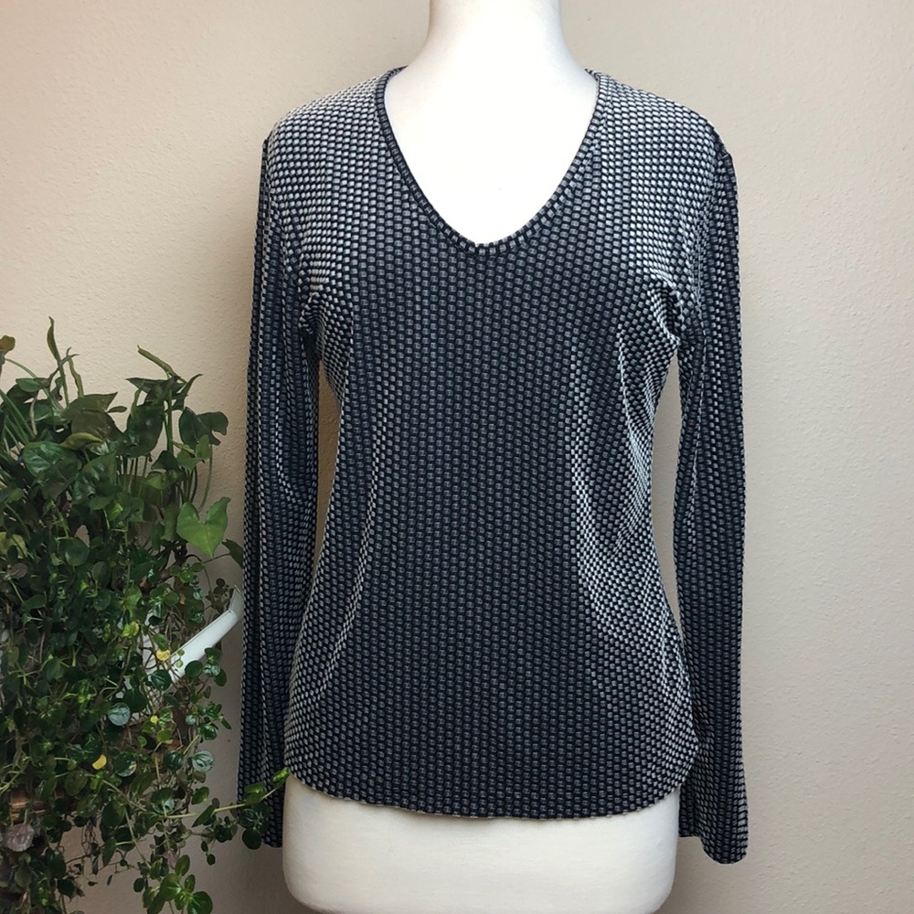 Caroll Paris V Neck Top Size 40 Made in France